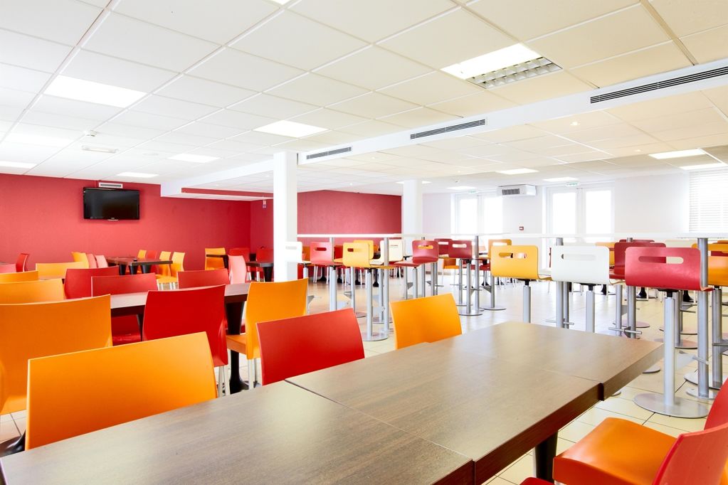 Premiere Classe Beyun Restoran fotoğraf